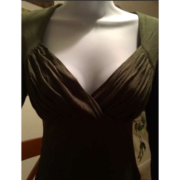 NWOT Gorgeous Green Sweetheart Long Sleeve Top - Picture 3 of 5